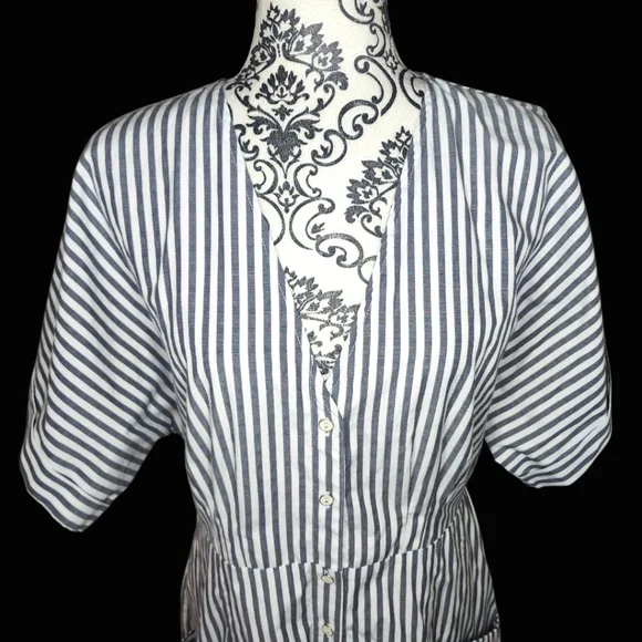 BP Striped Gray and White Dress - Large - Picture 4 of 8